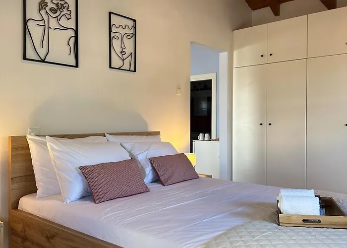 בית כפרי Afrodite Corinth